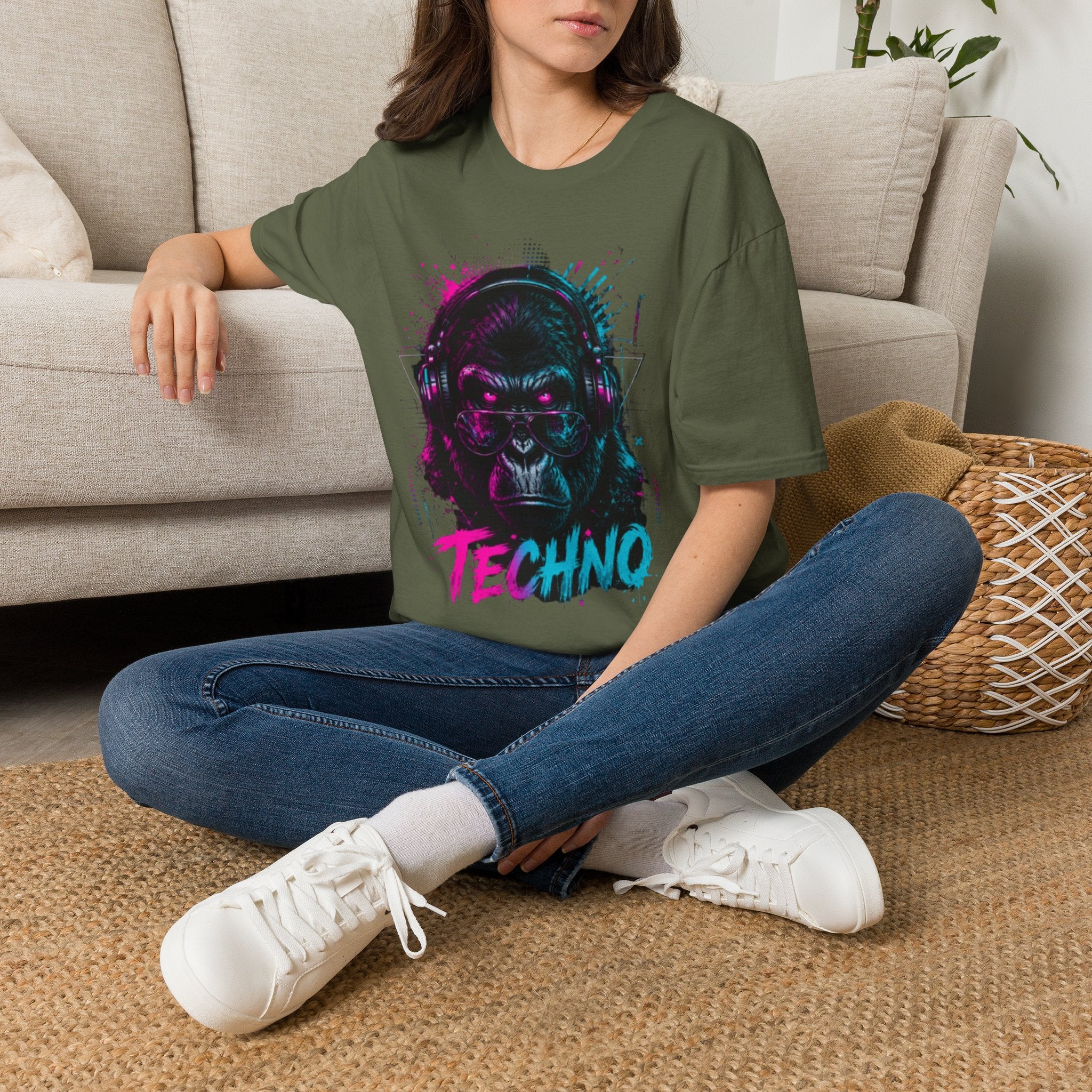 Techno Gorilla T‑Shirt — Neon DJ Ape Graphic Tee